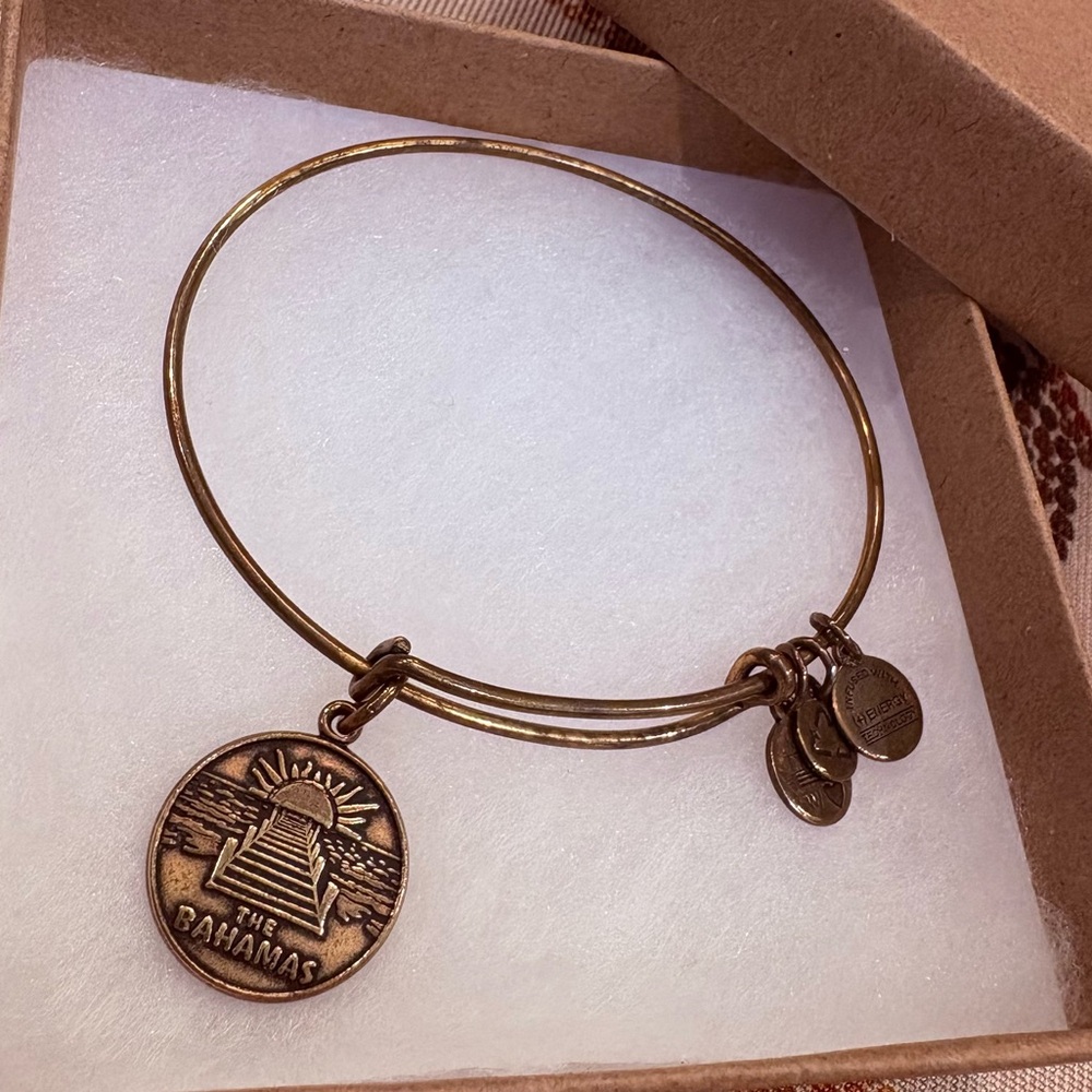 Alex and Ani Bahamas Charm Expandable Gold Toned Bracelet